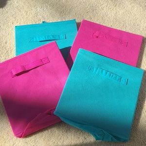 Collapsible fabric cube organizer